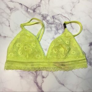 2/$15 Victoria’s Secret yellow bra NWT